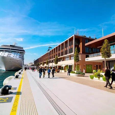 ホテル Orka Taksim 4*