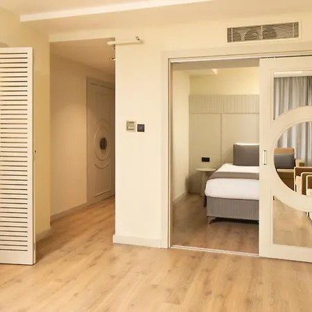 Taksim Galataport Frz Burak Hotel